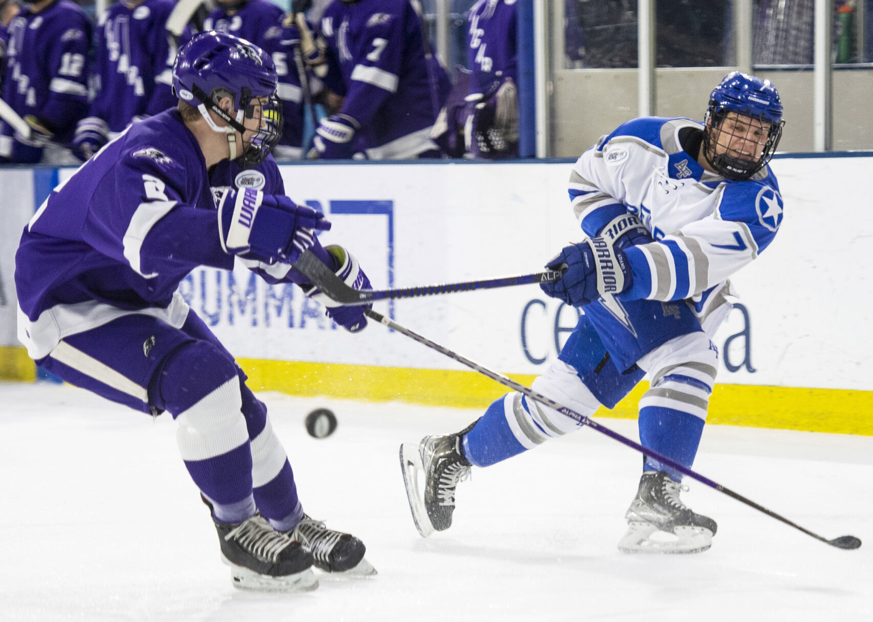 011522-sw-airforcehockey 03.jpg